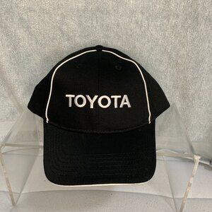 Toyota Outfitters Black Hook Loop Hat